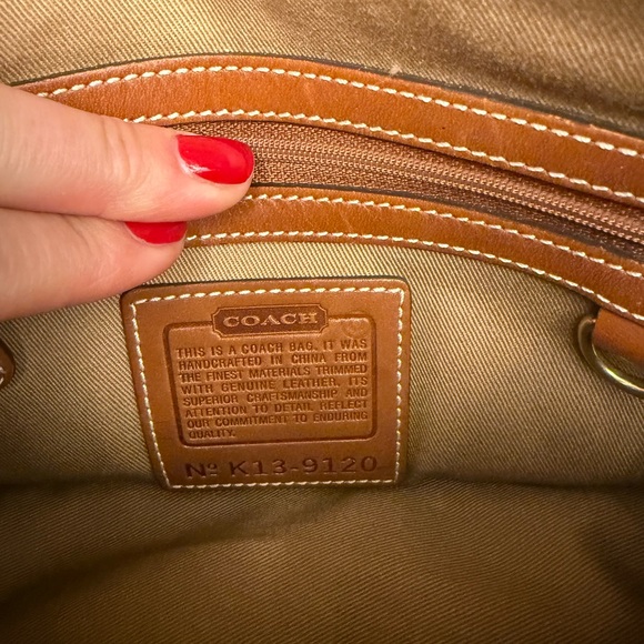 Coach vintage legacy Demi-great condition - Picture 4 of 5